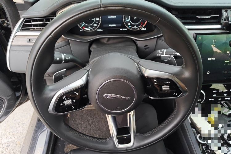 Used Jaguar XFL 2021 XFL 2.0T P200 Two-Wheel-Drive Elite Luxury Edition Steering Wheel