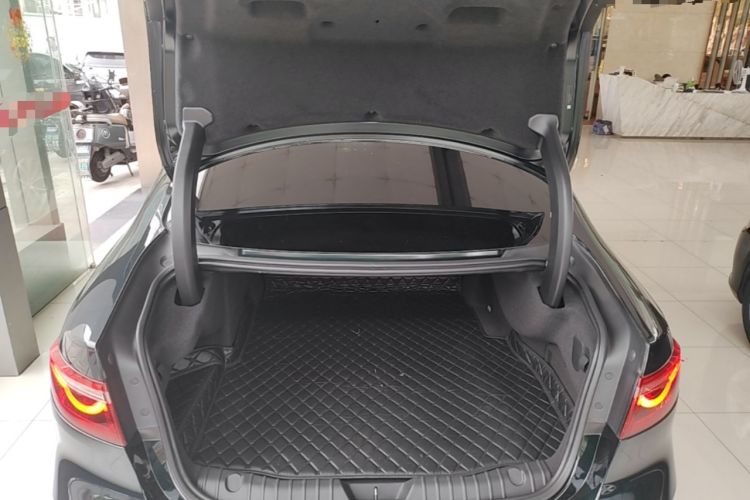 Used Jaguar XFL 2021 XFL 2.0T P250 Two-Wheel-Drive Elite Sport Edition Trunk