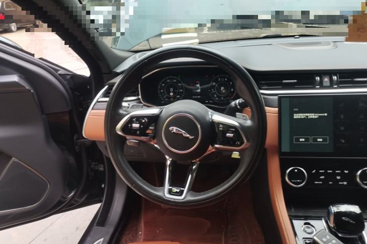Used Jaguar XFL 2021 XFL 2.0T P250 Two-Wheel-Drive Elite Sport Edition Steering Wheel