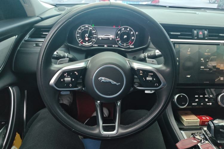 Used Jaguar XFL 2021 XFL 2.0T P200 Two-Wheel-Drive Elite Luxury Edition Steering Wheel