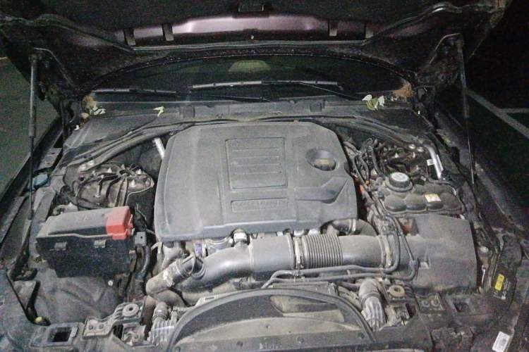 Used Jaguar XFL 2021 XFL 2.0T P200 Two-Wheel-Drive Elite Luxury Edition Engine Bay