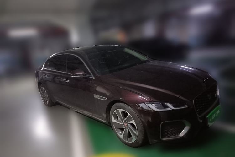 Used Jaguar XFL 2021 XFL 2.0T P200 Two-Wheel-Drive Elite Luxury Edition Front Right 45 Deg