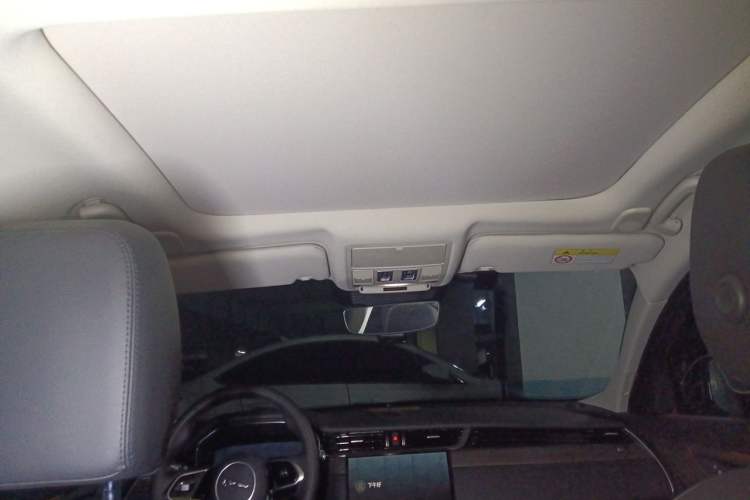 Used Jaguar XFL 2021 XFL 2.0T P200 Two-Wheel-Drive Elite Luxury Edition Headliner