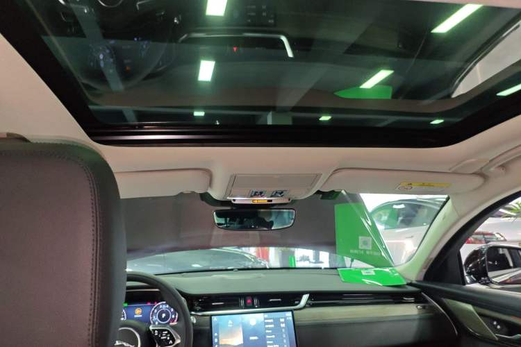 Used Jaguar XFL 2021 XFL 2.0T P200 Two-Wheel-Drive Elite Luxury Edition Headliner