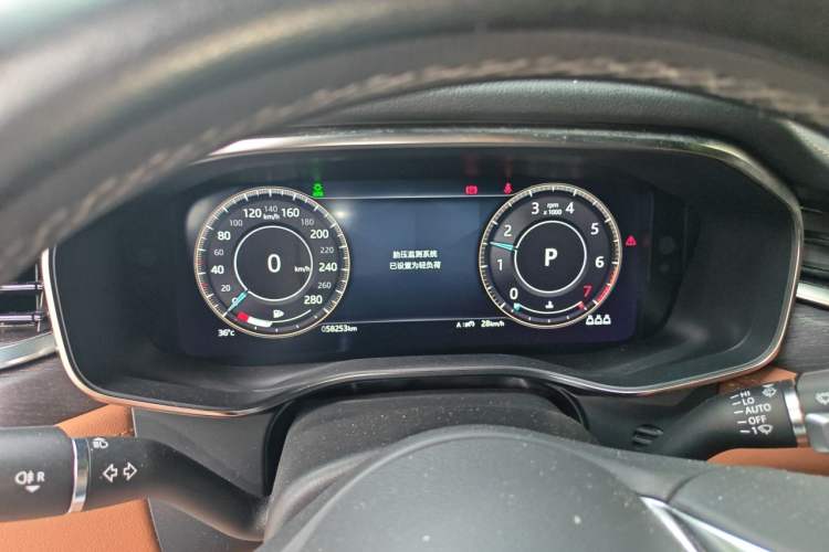 Used Jaguar XFL 2021 XFL 2.0T P250 Two-Wheel-Drive Elite Sport Edition Instrument Cluster