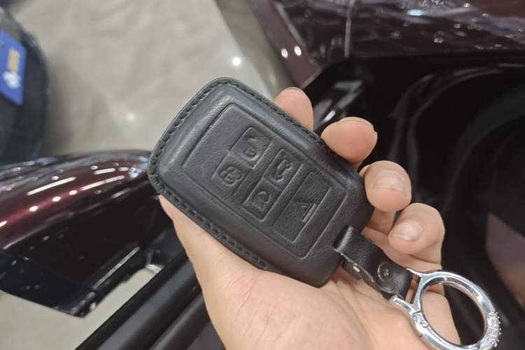 Used Jaguar XFL 2021 XFL 2.0T P200 Two-Wheel-Drive Elite Luxury Edition Vehicle Key