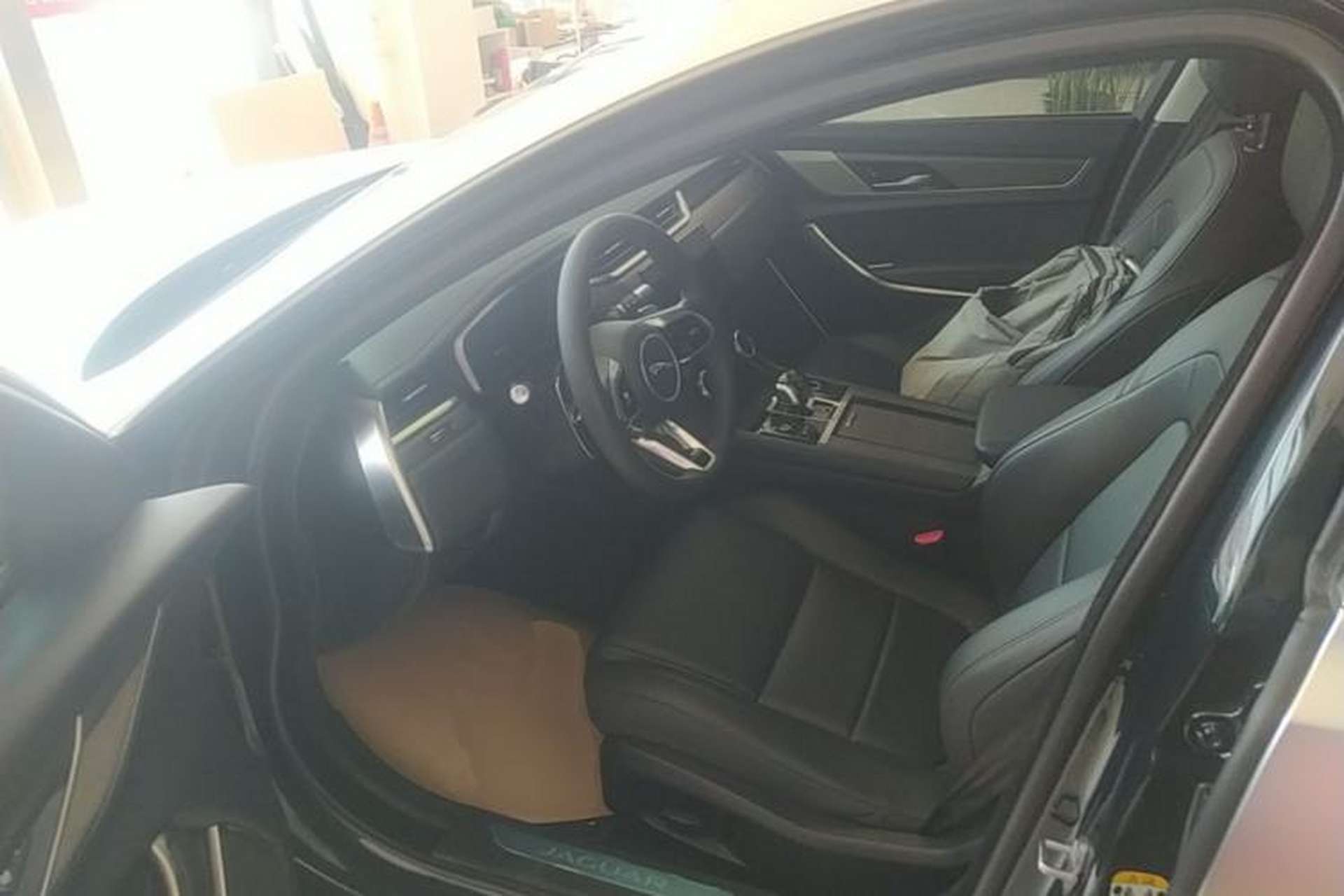 Used Jaguar XFL 2021 XFL 2.0T P200 Two-Wheel-Drive Elite Luxury Edition Driver Seat
