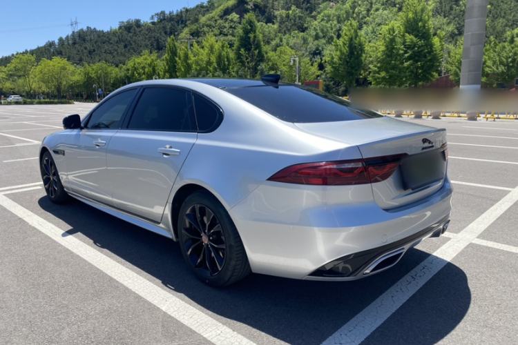 Used Jaguar XFL 2021 XFL 2.0T P250 All-Wheel-Drive Shimmering Black Sport Edition Exterior 4