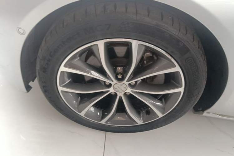 Used Jaguar XFL 2021 XFL 2.0T P200 Two-Wheel-Drive Elite Luxury Edition Exterior 4
