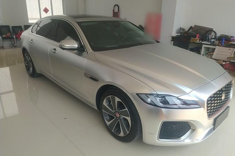 Used Jaguar XFL 2021 XFL 2.0T P200 Two-Wheel-Drive Elite Luxury Edition Front Right 45 Deg