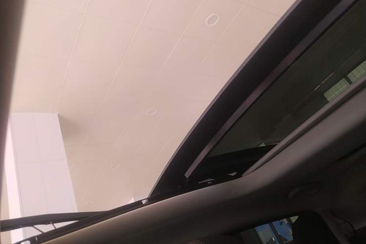 Used Jaguar XFL 2021 XFL 2.0T P200 Two-Wheel-Drive Elite Luxury Edition Headliner