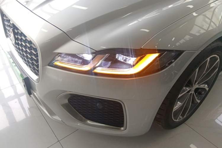 Used Jaguar XFL 2021 XFL 2.0T P200 Two-Wheel-Drive Elite Luxury Edition Left Front Headlight