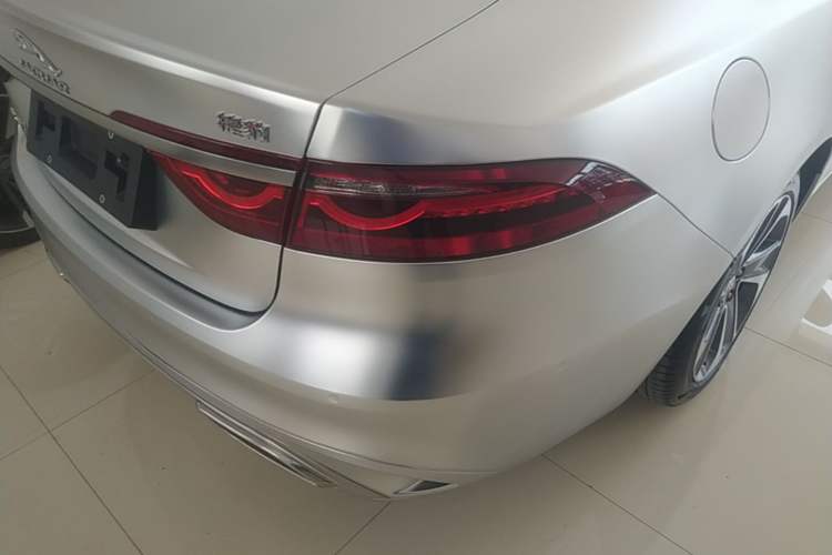 Used Jaguar XFL 2021 XFL 2.0T P200 Two-Wheel-Drive Elite Luxury Edition Right Rear Taillight