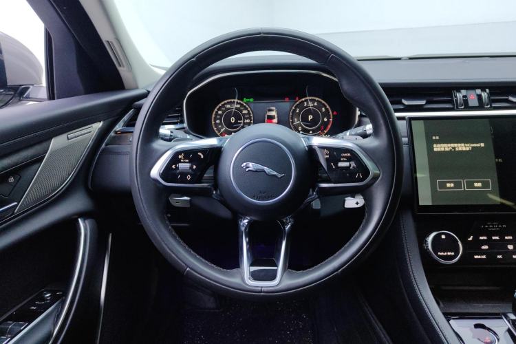 Used Jaguar XFL 2021 XFL 2.0T P250 Two-Wheel-Drive Luxury Deluxe Edition Steering Wheel