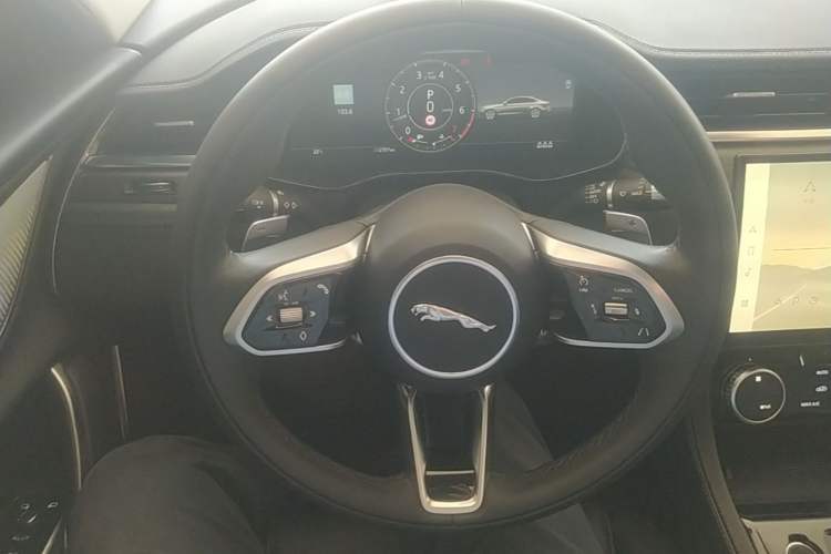 Used Jaguar XFL 2021 XFL 2.0T P200 Two-Wheel-Drive Elite Luxury Edition Steering Wheel