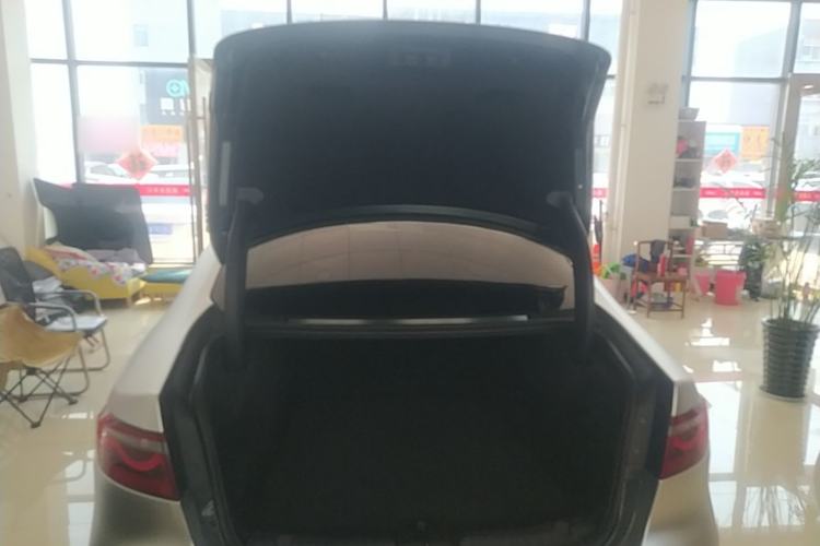 Used Jaguar XFL 2021 XFL 2.0T P200 Two-Wheel-Drive Elite Luxury Edition Trunk
