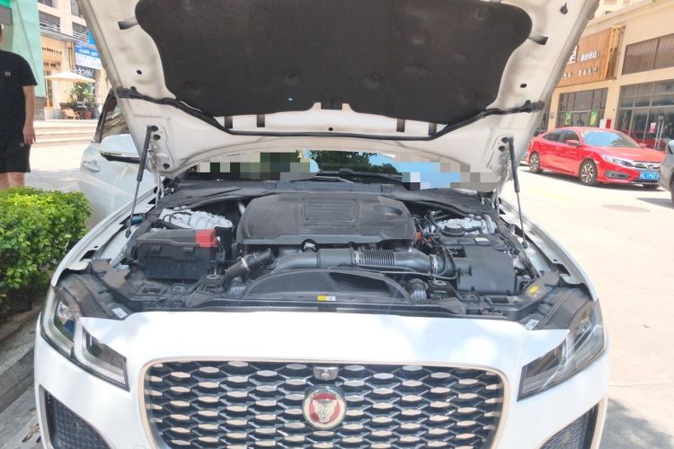 Used Jaguar XFL 2021 XFL 2.0T P200 Two-Wheel-Drive Elite Luxury Edition Engine Bay
