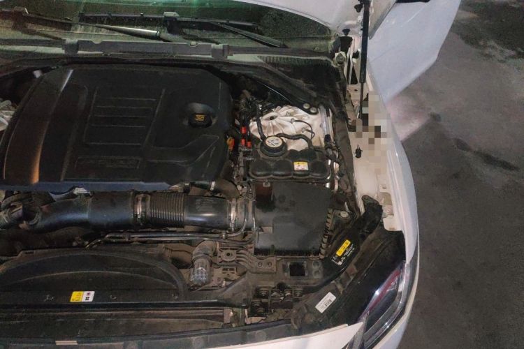 Used Jaguar XFL 2021 XFL 2.0T P250 All-Wheel-Drive Shimmering Black Sport Edition Engine Bay Left