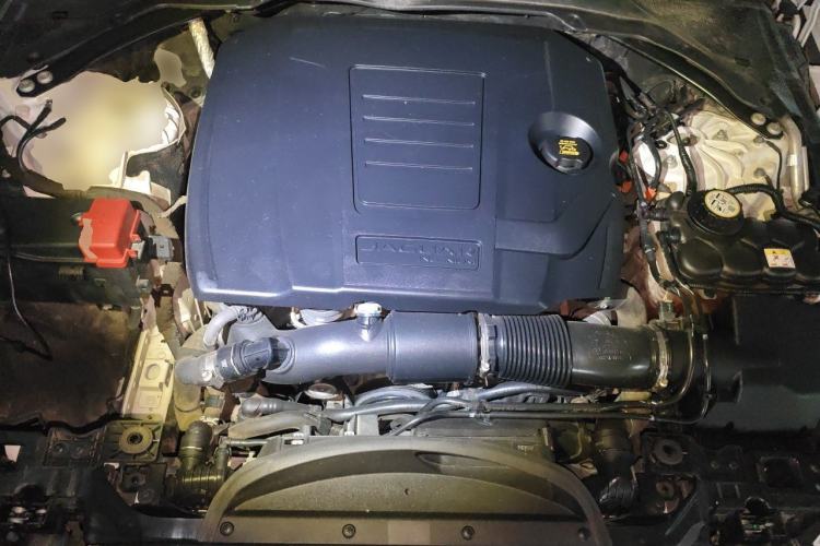Used Jaguar XFL 2021 XFL 2.0T P250 All-Wheel-Drive Shimmering Black Sport Edition Engine Bay