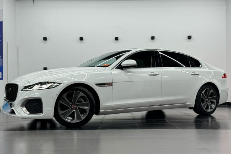 Used Jaguar XFL 2021 XFL 2.0T P200 Two-Wheel-Drive Elite Luxury Edition Exterior 3