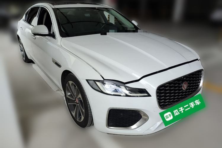 Used Jaguar XFL 2021 XFL 2.0T P200 Two-Wheel-Drive Elite Luxury Edition Front Right 45 Deg