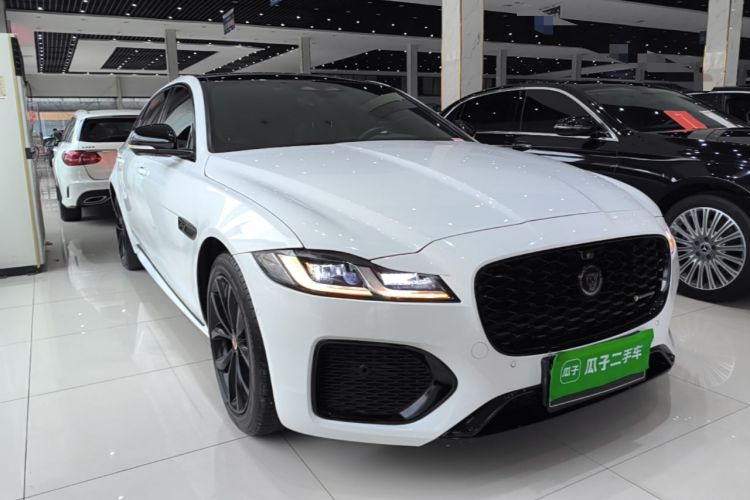 Used Jaguar XFL 2021 XFL 2.0T P250 All-Wheel-Drive Shimmering Black Sport Edition Front Right 45 Deg
