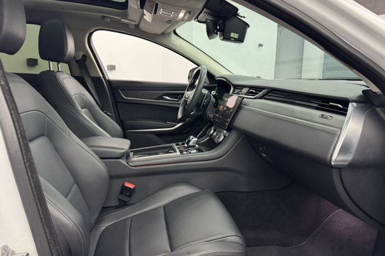 Used Jaguar XFL 2021 XFL 2.0T P200 Two-Wheel-Drive Elite Luxury Edition Interior 7