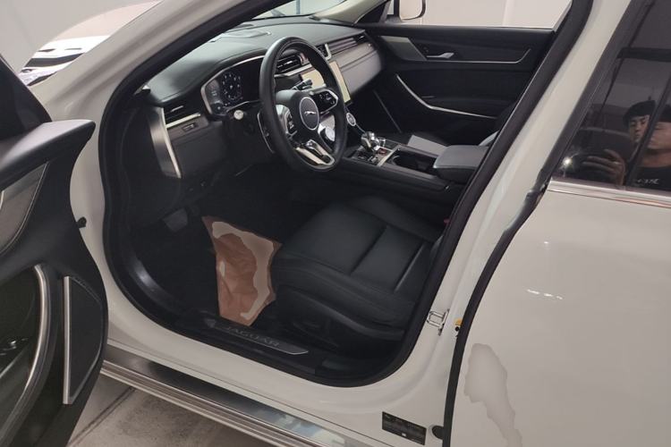 Used Jaguar XFL 2021 XFL 2.0T P200 Two-Wheel-Drive Elite Luxury Edition Left Front Seat