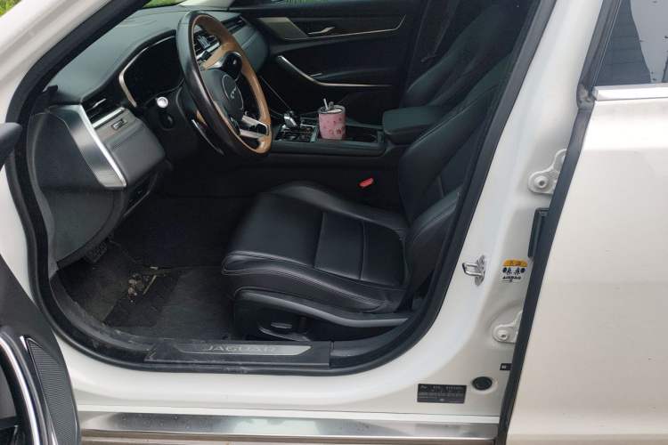 Used Jaguar XFL 2021 XFL 2.0T P200 Two-Wheel-Drive Elite Luxury Edition Left Front Seat
