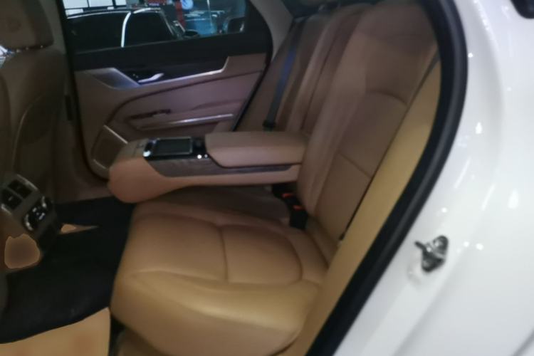 Used Jaguar XFL 2021 XFL 2.0T P250 Two-Wheel-Drive Luxury Deluxe Edition Left Rear Seat