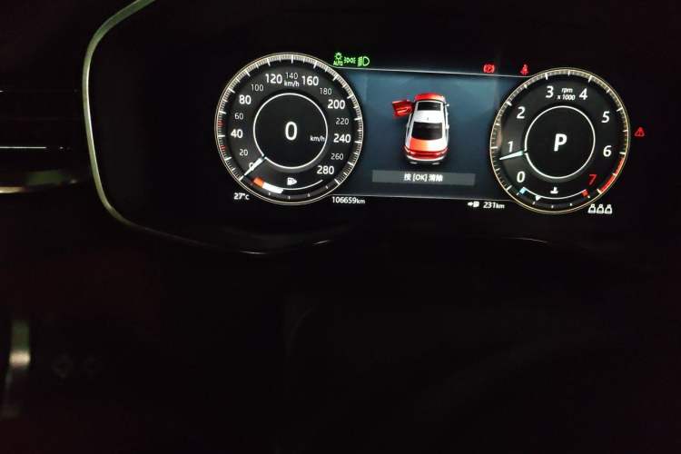 Used Jaguar XFL 2021 XFL 2.0T P250 All-Wheel-Drive Shimmering Black Sport Edition Odometer Close Up