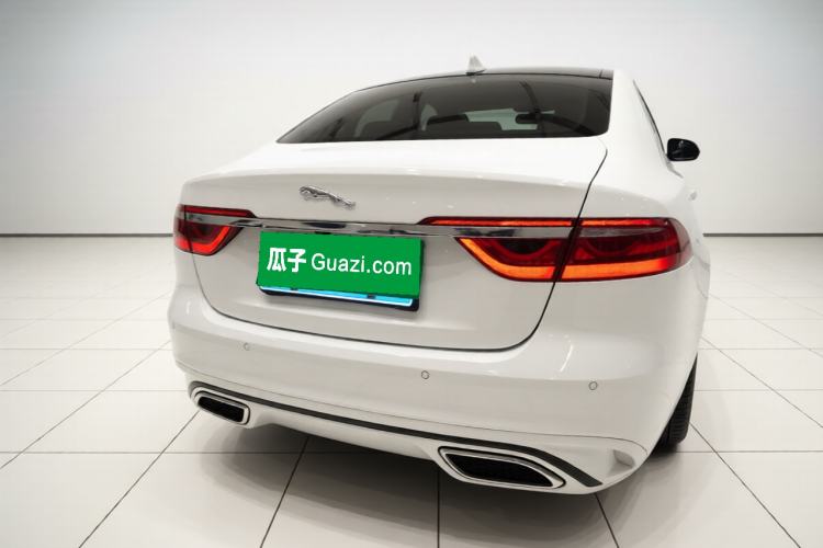 Used Jaguar XFL 2021 XFL 2.0T P250 Two-Wheel-Drive Luxury Deluxe Edition Rear