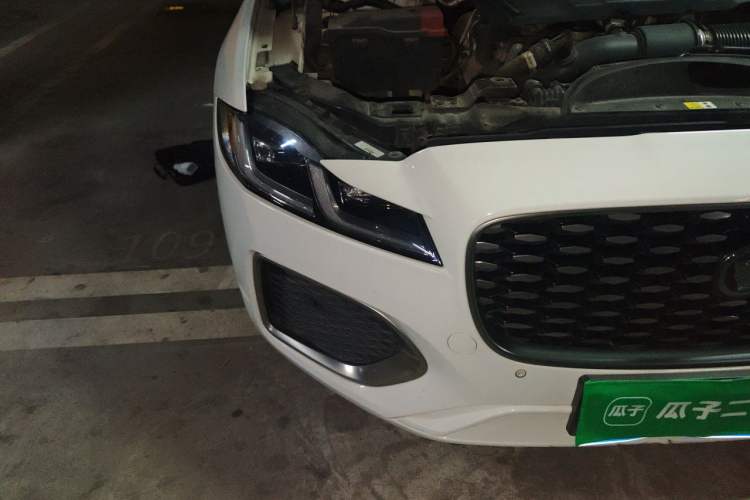 Used Jaguar XFL 2021 XFL 2.0T P250 Two-Wheel-Drive Luxury Deluxe Edition Right Front Headlight