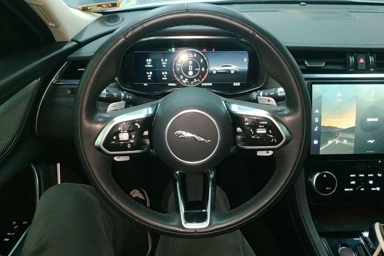 Used Jaguar XFL 2021 XFL 2.0T P200 Two-Wheel-Drive Elite Luxury Edition Steering Wheel