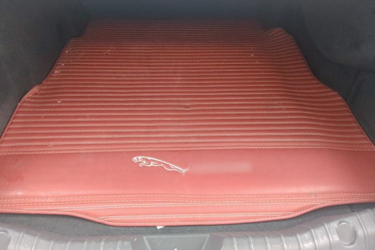Used Jaguar XFL 2021 XFL 2.0T P250 Two-Wheel-Drive Elite Sport Edition Trunk