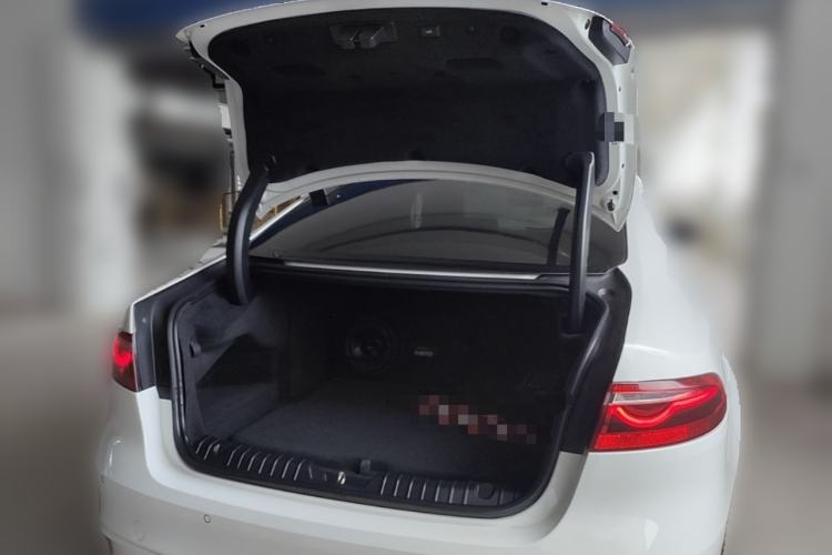 Used Jaguar XFL 2021 XFL 2.0T P200 Two-Wheel-Drive Elite Luxury Edition Trunk