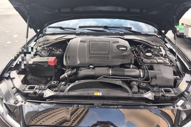 Used Jaguar XFL 2022 XFL 2.0T P250 Two-Wheel-Drive Prestige Luxury Edition Engine Bay