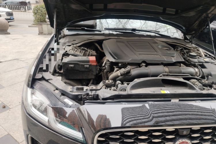Used Jaguar XFL 2022 XFL 2.0T P250 Two-Wheel-Drive Prestige Luxury Edition Engine Bay Right