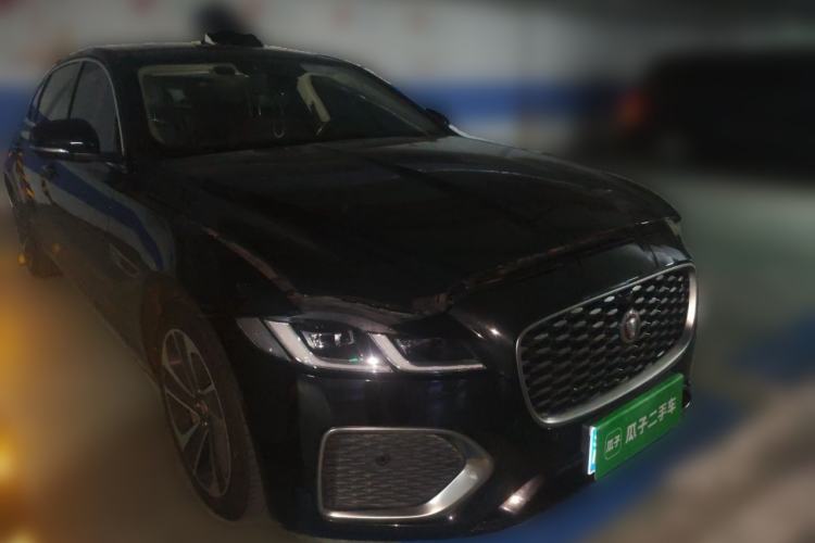 Used Jaguar XFL 2022 XFL 2.0T P200 Two-Wheel-Drive Elite Luxury Edition Front Right 45 Deg