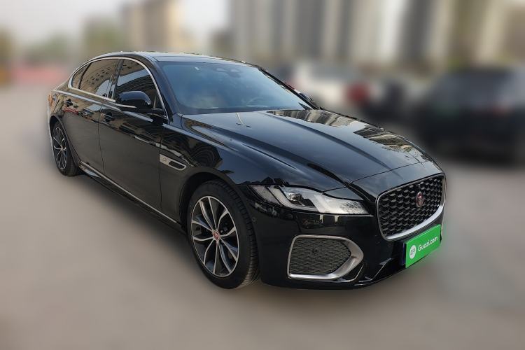 Used Jaguar XFL 2022 XFL 2.0T P250 Two-Wheel-Drive Elite Sport Edition Front Right 45 Deg