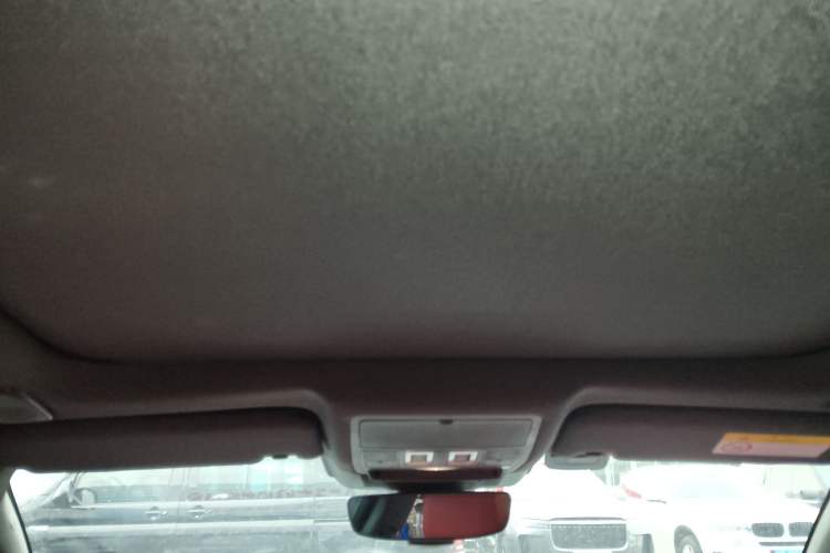 Used Jaguar XFL 2022 XFL 2.0T P250 Two-Wheel-Drive Elite Sport Edition Headliner
