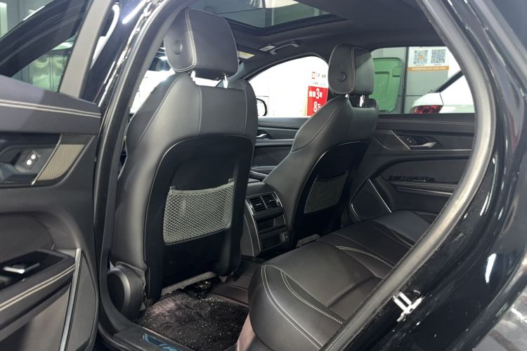 Used Jaguar XFL 2022 XFL 2.0T P250 Two-Wheel-Drive Elite Sport Edition Interior 5