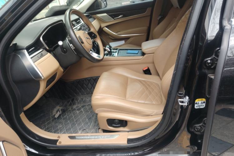 Used Jaguar XFL 2022 XFL 2.0T P250 Two-Wheel-Drive Prestige Luxury Edition Left Front Seat
