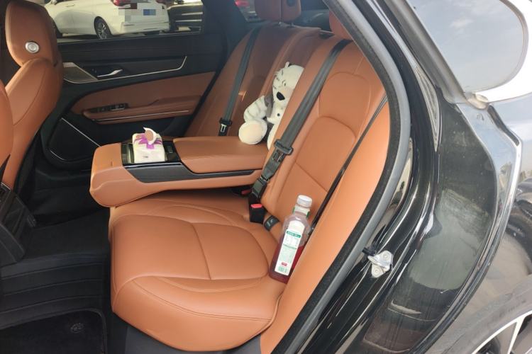 Used Jaguar XFL 2022 XFL 2.0T P250 Two-Wheel-Drive Elite Sport Edition Left Rear Seat