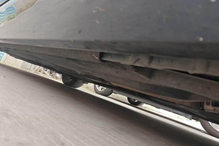 Used Jaguar XFL 2022 XFL 2.0T P200 Two-Wheel-Drive Elite Luxury Edition Chassis Front Right
