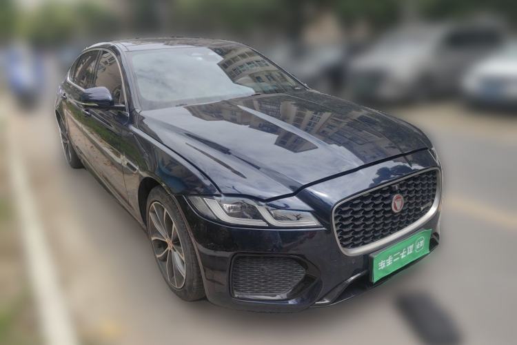 Used Jaguar XFL 2022 XFL 2.0T P250 Two-Wheel-Drive Elite Sport Edition Front Right 45 Deg
