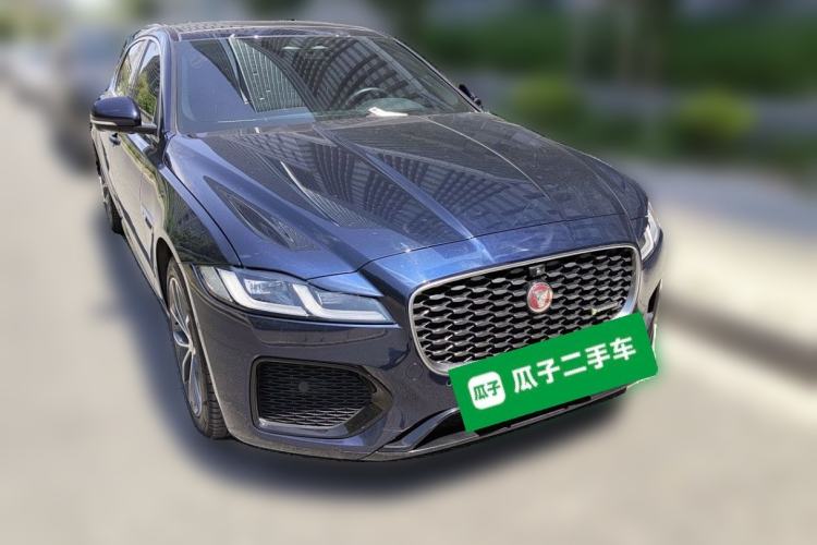 Used Jaguar XFL 2022 XFL 2.0T P250 Two-Wheel-Drive Elite Sport Edition Front Right 45 Deg
