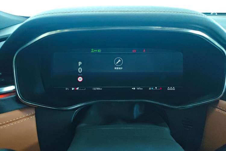 Used Jaguar XFL 2022 XFL 2.0T P250 Two-Wheel-Drive Elite Sport Edition Instrument Cluster