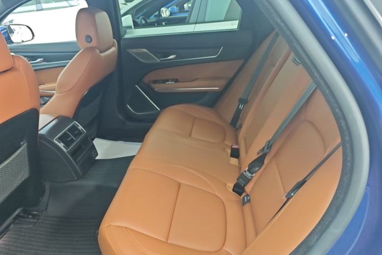 Used Jaguar XFL 2022 XFL 2.0T P250 Two-Wheel-Drive Elite Sport Edition Left Rear Seat