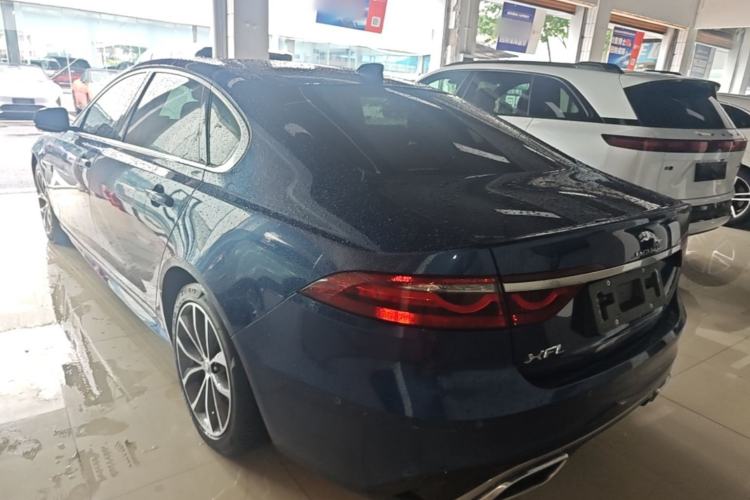 Used Jaguar XFL 2022 XFL 2.0T P250 Two-Wheel-Drive Elite Sport Edition Rear Left 45 Deg
